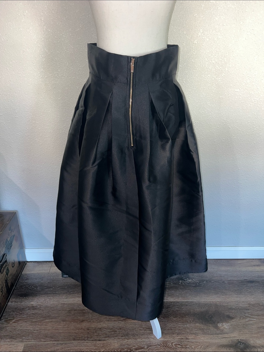 NWT Karen Millen Forever Twill Woven Prom Maxi Skirt In Black 🖤 - Picture 6 of 10